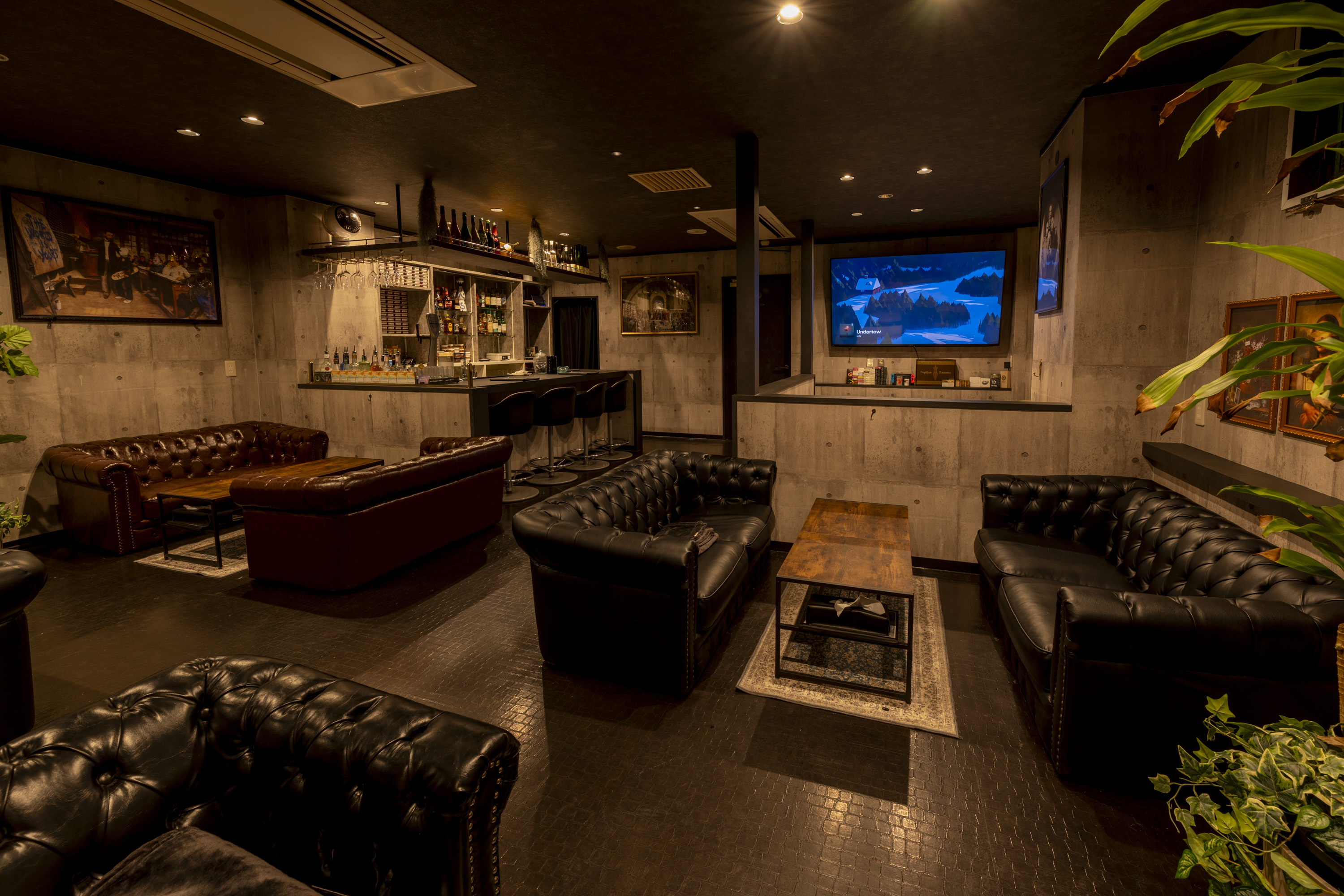 SHISHA LOUNGE CHILL'S 店内フロア